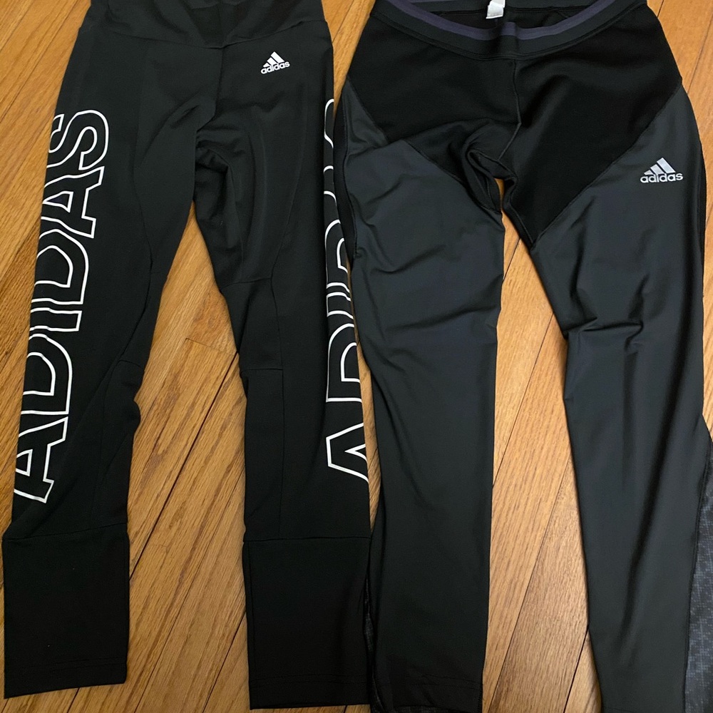 Big sale🔥2 pairs of Adidas leggings